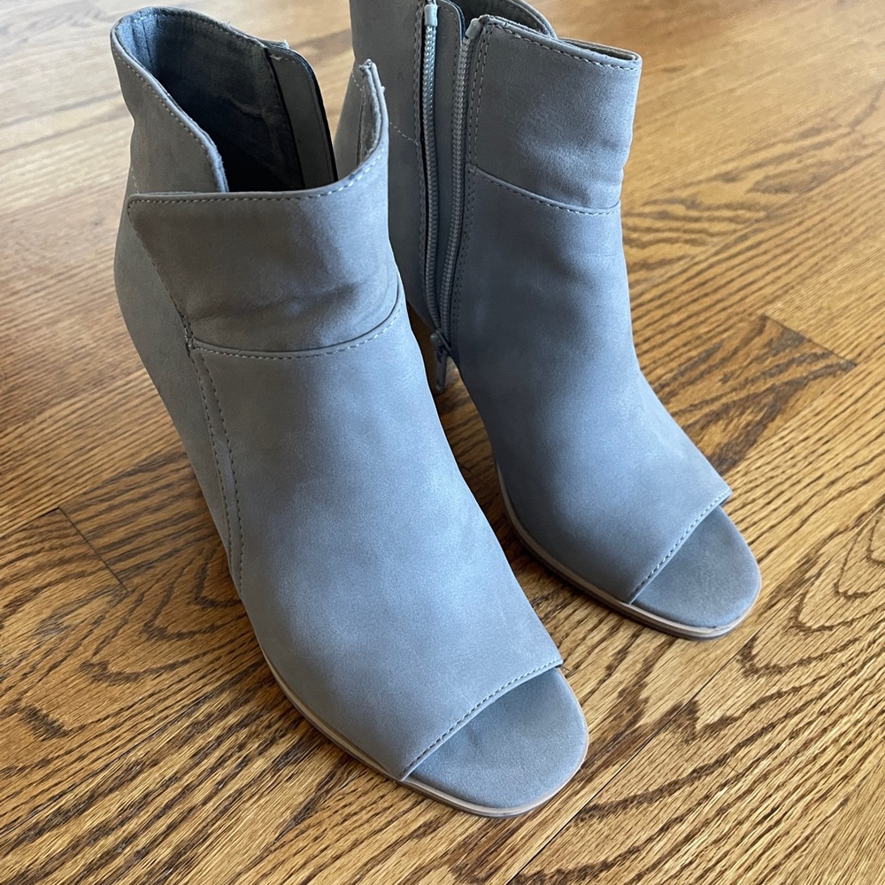 Gray Peep-Toe Ankle Boots with Medium Heel